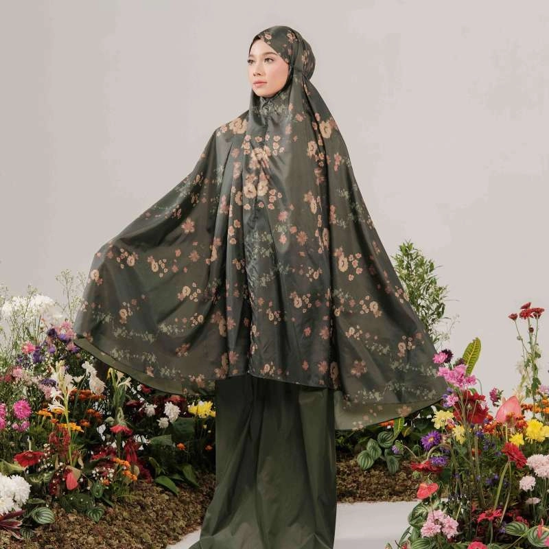 Product image ALIF MUKENA MINI MOTIF PARASUT PREMIUM KOREA TRAVEL - GREEN CARNATION ( MKN-P04-001 ) all variant all variant